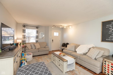 13026 N Becks Grove Dr, Camby, IN 46113 - photo 3