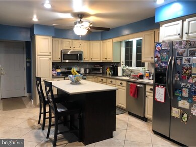 2927 Driftwood Ln, Vineland, NJ 08361 - photo 4