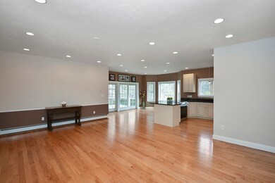 586 Bullard St, Holden, MA 01520 - photo 5