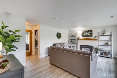 8016 274th St NW, Stanwood, WA 98292 - photo 6