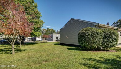 8 Poplar St, Port Monmouth, NJ 07758 - photo 4