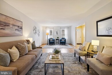 6411 Seven Oaks Dr, Falls Church, VA 22042 - photo 6