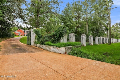 06-622 Magnolia Rd