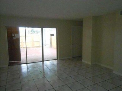 15490 SW 82nd Ln unit 111, Miami, FL 33193 - photo 3