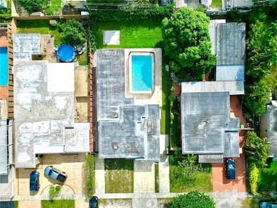 272 E 54th St, Hialeah, FL 33013 - photo 5