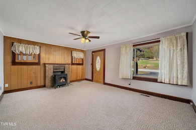 5-web-or-mls-132 Charlie Parker Rd-5