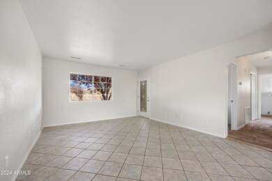 24600 N Prairie Way, Paulden, AZ 86334 - photo 3