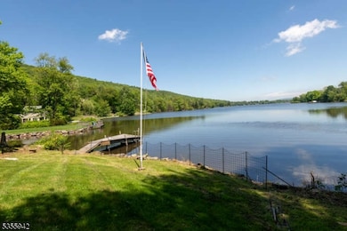 7 Capstan Rd, West Milford, NJ 07480 - photo 3