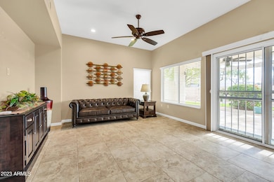 Family Room Off Kitchen Facing Back Yard
