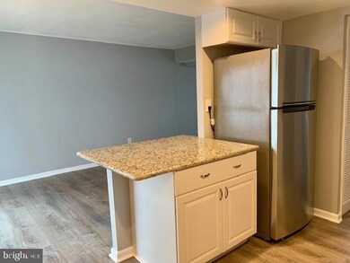 4 Ridgewood Place, Willingboro, NJ 08046 - photo 6