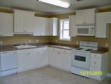 R123-KITCHEN
