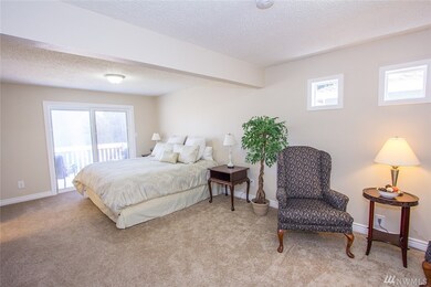 7717 30th St W, University Place, WA 98466 - photo 3