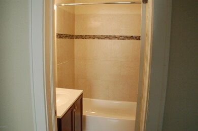 5357 Colonial Ave, Jacksonville, FL 32210 - photo 6