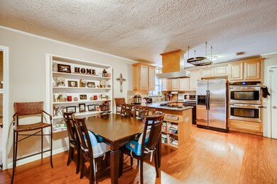 904 Midas Ln, Alvin, TX 77511 - photo 7