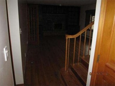 1431 Boston Neck Rd, Saunderstown, RI 02874 - photo 4