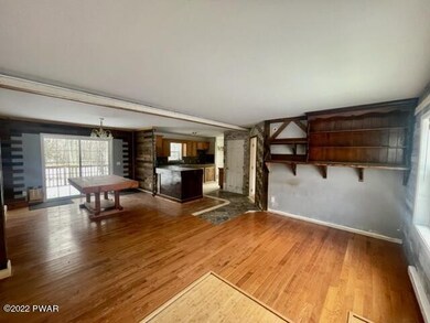 122 Robin Ln, Dingmans Ferry, PA 18328 - photo 6