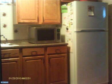 606 Clay Dr, Conshohocken, PA 19428 - photo 7