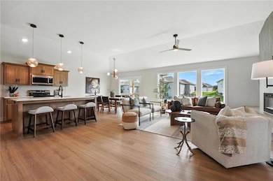 1218 NE 122nd St, Kansas City, MO 64165 - photo 5