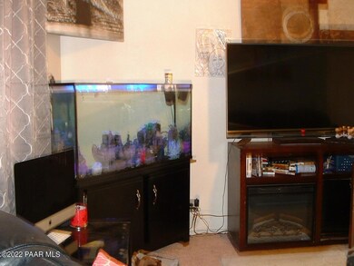 24470 N Yosemite St, Paulden, AZ 86334 - photo 4