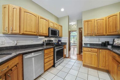 153 Chelsea Ct, Oregon, WI 53575 - photo 7