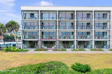 711 S Lumina Ave unit 111, Wrightsville Beach, NC 28480 - photo 5