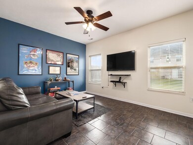 5562 Gabriels Landing Dr unit 103, Galloway, OH 43119 - photo 6