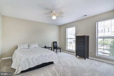 8206 Crossbrook Ct unit 201, Lorton, VA 22079 - photo 7