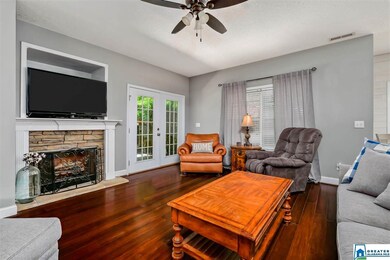 1006 Hickory Cir, Moody, AL 35004 - photo 5