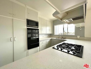 127 Loma Vista St unit 6, El Segundo, CA 90245 - photo 5