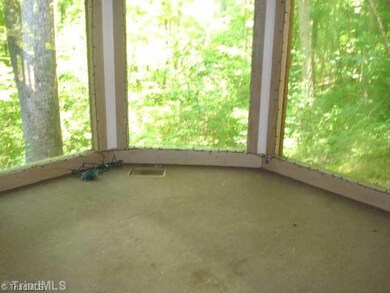 4110 Duffers Ln, Greensboro, NC 27407 - photo 6