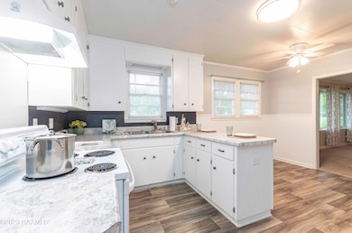 216 E Butcher Kitchen view 1