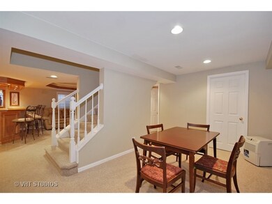 888 Havenshire Rd, Naperville, IL 60565 - photo 7