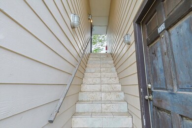 Private Stairwell to unit