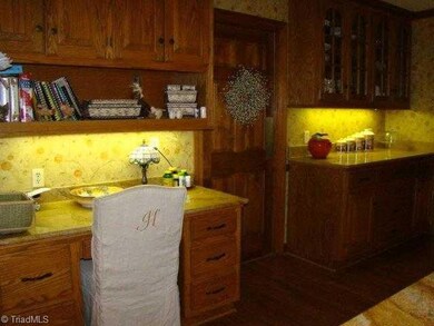 2754 Stutts Rd, Asheboro, NC 27205 - photo 5