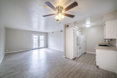 451 W Yucca Ct 05