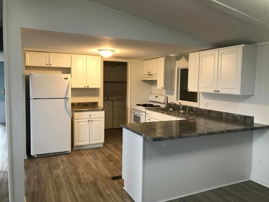 506 W Elm (14)