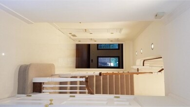 251 Montgomery Ave unit 1, Haverford, PA 19041 - photo 4