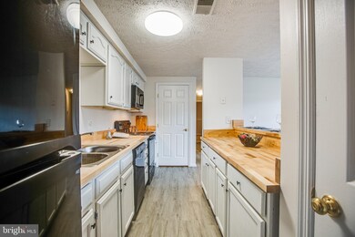 3361 Yost Ln unit B 104, Dumfries, VA 22026 - photo 5