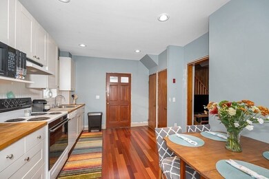 59 1/2 Valley St, Wakefield, MA 01880 - photo 7