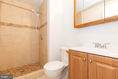 266 Shannon Hill Ln unit STUDIO, Charles Town, WV 25414 - photo 4