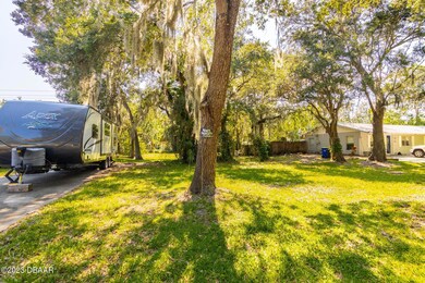 1518 Orange Tree Dr-5