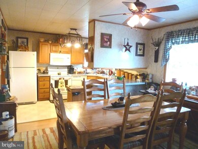 3027 National Pike, Hancock, MD 21750 - photo 3