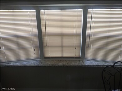 BOW WINDOW - KITCHEN/DINING AREA