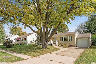 712 S Spring St, Geneseo, IL 61254 - photo 2