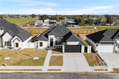 334 Alazan Ln, Alamo, TX 78516 - photo 3