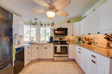 003-27939LobsterTailTrail-LittleTorchKey
