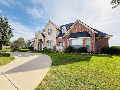 105 Saint James St, Borger, TX 79007 - photo 3