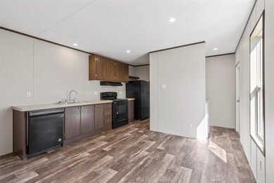 3208 Brazos River Ct, Granbury, TX 76048 - photo 7