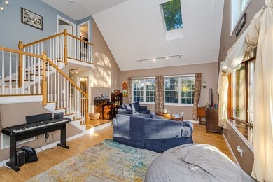 193 Acropolis Rd, Lowell, MA 01854 - photo 6