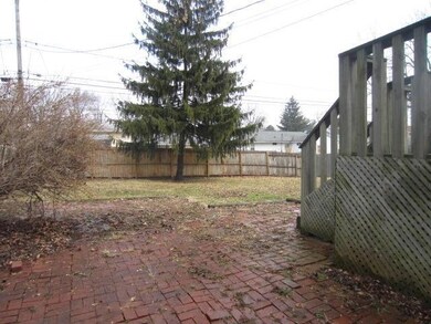 5014 Albany Dr, Columbus, OH 43232 - photo 2